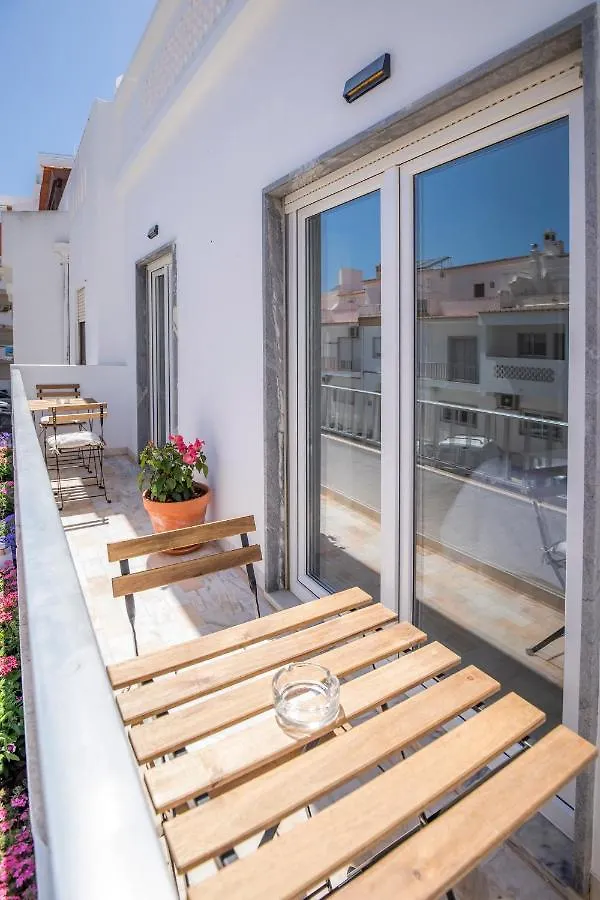 Alto Mar Inn Lagos Bed & Breakfast