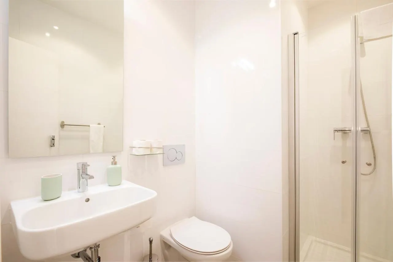 Alto Mar Inn Lagos