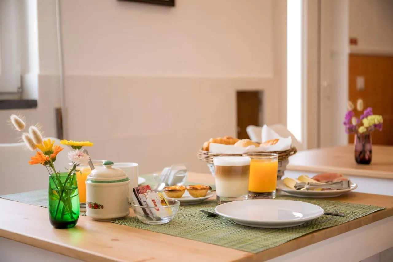 Alto Mar Inn Lagos